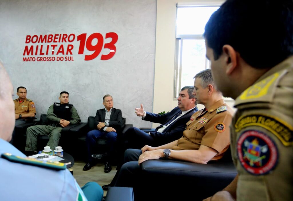 Com importante apoio ao Rio Grande do Sul, Governo de MS reconhece atuação de bombeiros e policiais Com importante apoio ao Rio Grande do Sul, Governo de MS reconhece atuação de bombeiros e policiais