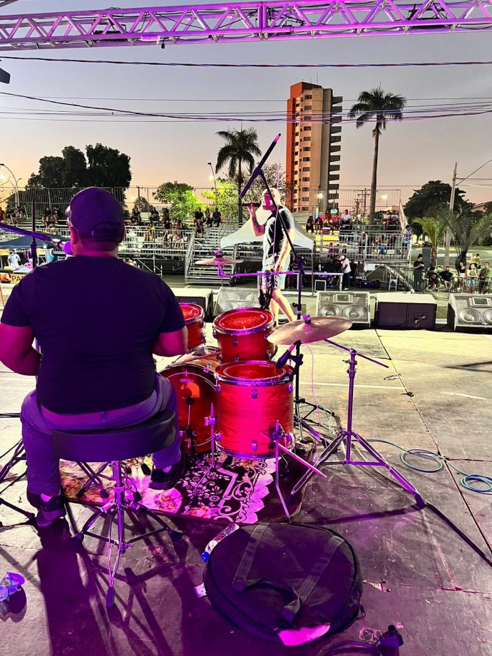 Confira a galeria de fotos da 5ª edição do “Rock In NOB” deste domingo (16) Confira a galeria de fotos da 5ª edição do “Rock In NOB” deste domingo (16)