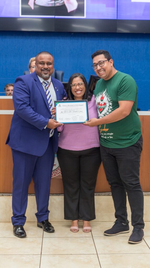 Câmara entrega homenagens a integrantes do movimento campista católico e profissionais de diversas áreas Câmara entrega homenagens a integrantes do movimento campista católico e profissionais de diversas áreas