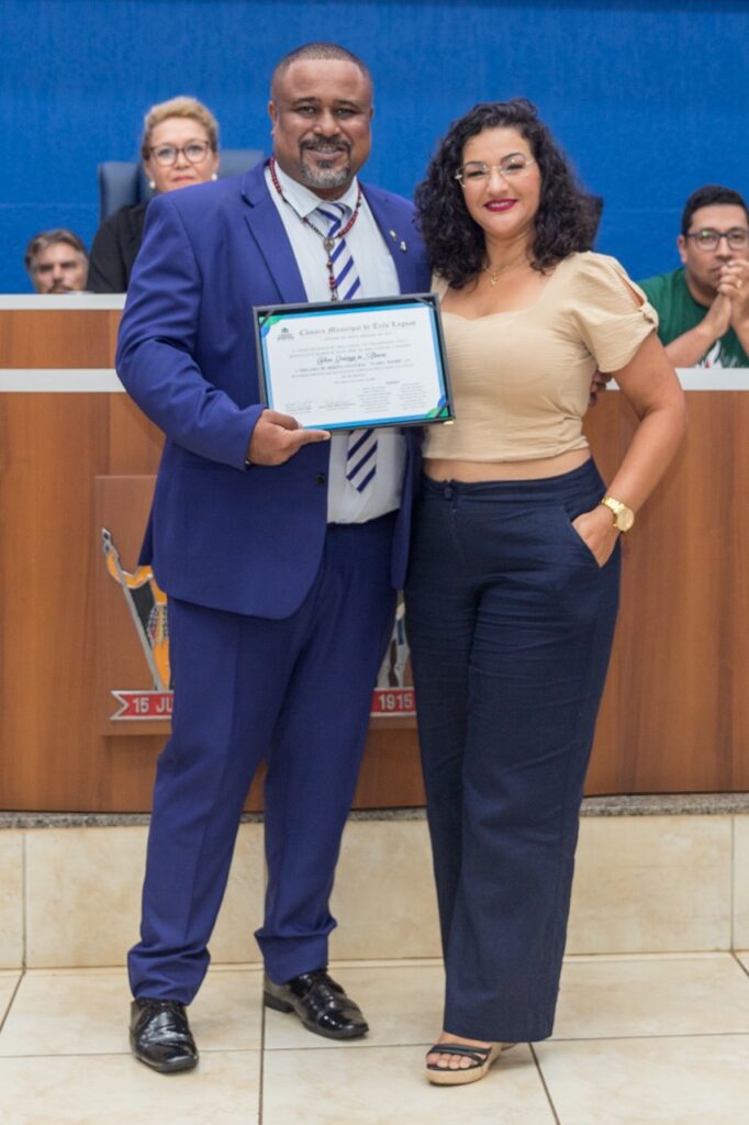 Câmara entrega homenagens a integrantes do movimento campista católico e profissionais de diversas áreas Câmara entrega homenagens a integrantes do movimento campista católico e profissionais de diversas áreas
