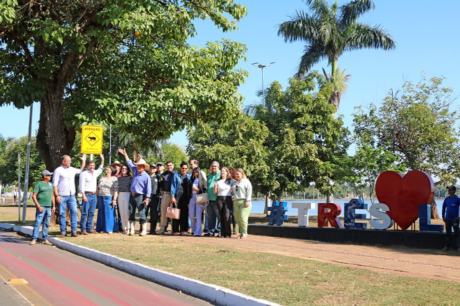 Prefeitura amplia sinalização viária e de avisos na Lagoa Maior