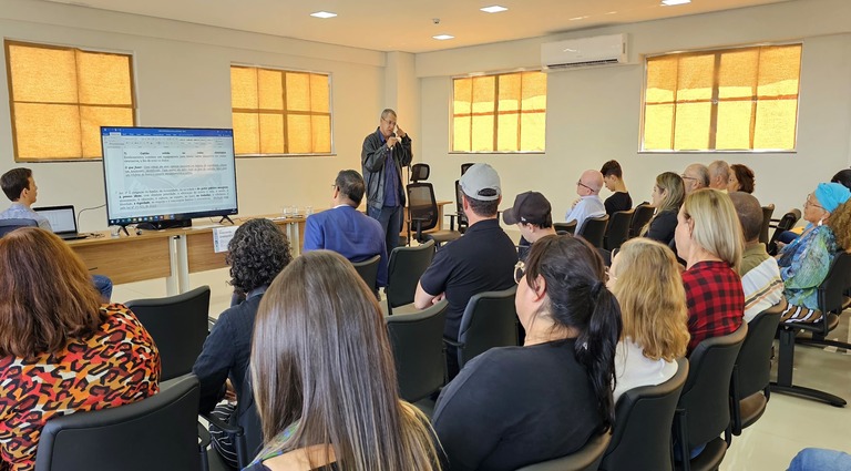 Procon de MS qualifica equipe para atendimento 60+ e prevenção a golpes