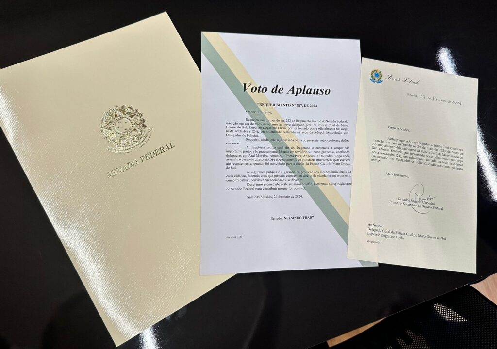 Delegado-Geral da PC, Lupérsio Degerone Lucio, recebe voto de aplausos do Senado Federal pela posse oficial Delegado-Geral da PC, Lupérsio Degerone Lucio, recebe voto de aplausos do Senado Federal pela posse oficial