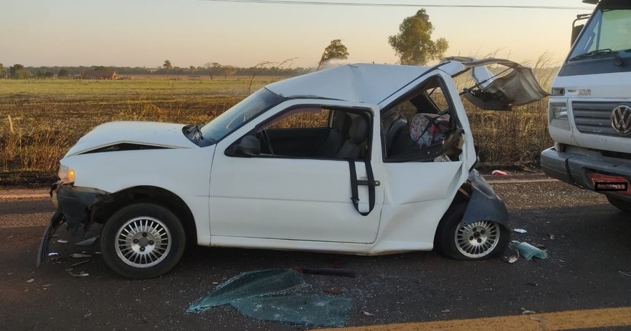 Acidente com cinco veículos deixa quatro vítimas na MS-276, em Anaurilândia