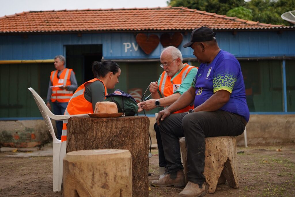 Ajuda humanitária: ribeirinhos do Alto e Baixo Pantanal recebem missão com reforço no atendimento médico