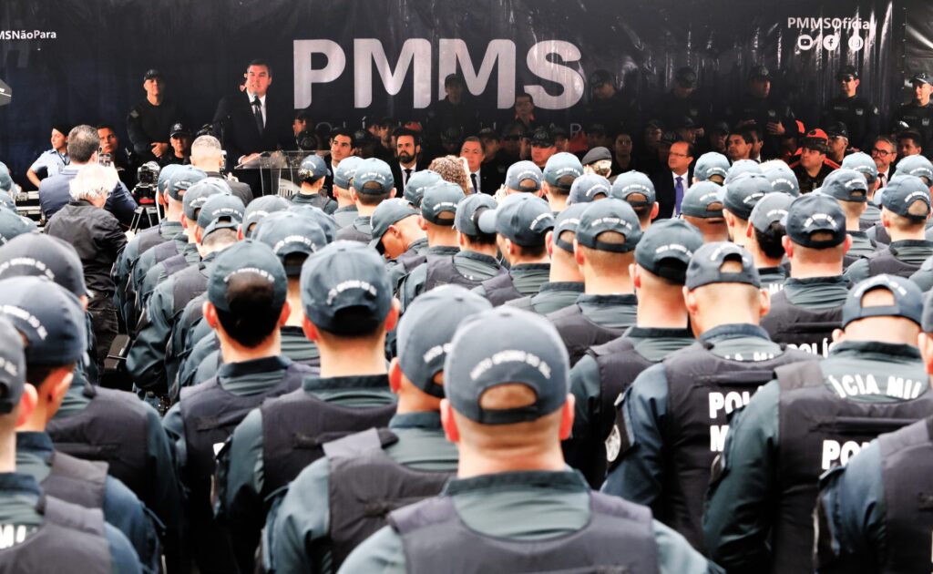 Governo de MS forma nova turma de policiais militares, a maior em número de mulheres Governo de MS forma nova turma de policiais militares, a maior em número de mulheres