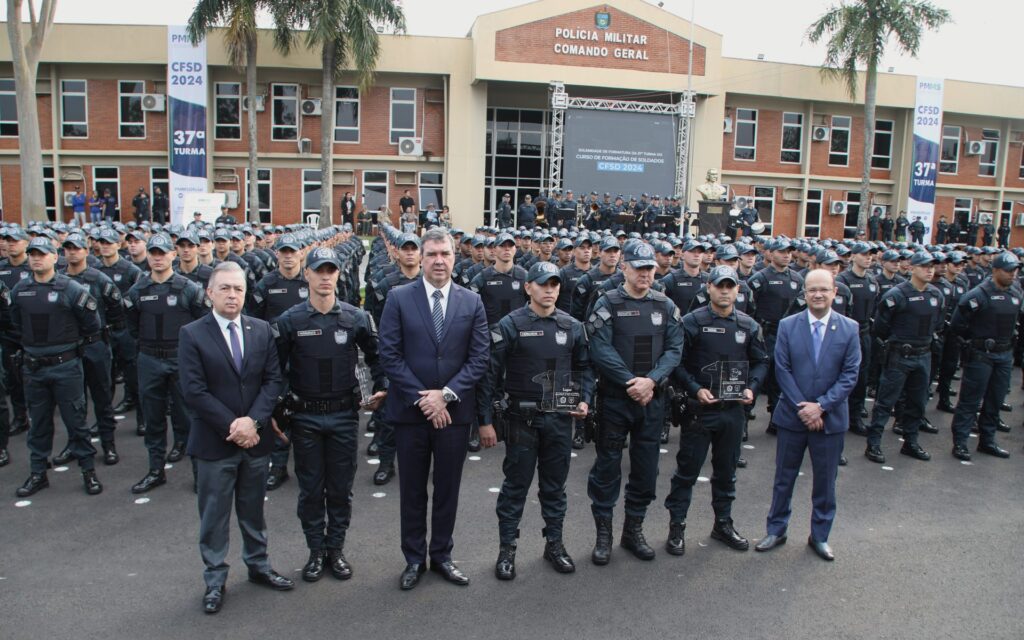Governo de MS forma nova turma de policiais militares, a maior em número de mulheres Governo de MS forma nova turma de policiais militares, a maior em número de mulheres
