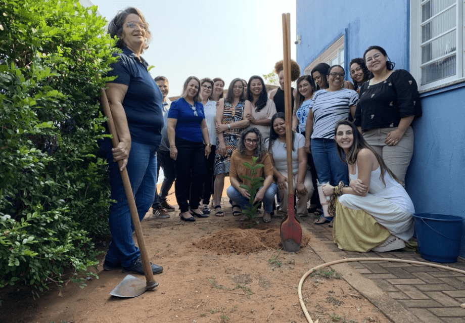 SMAS e SEMEA promove ação alusiva aos 21 anos do Estatuto da Pessoa Idosa SMAS e SEMEA promove ação alusiva aos 21 anos do Estatuto da Pessoa Idosa