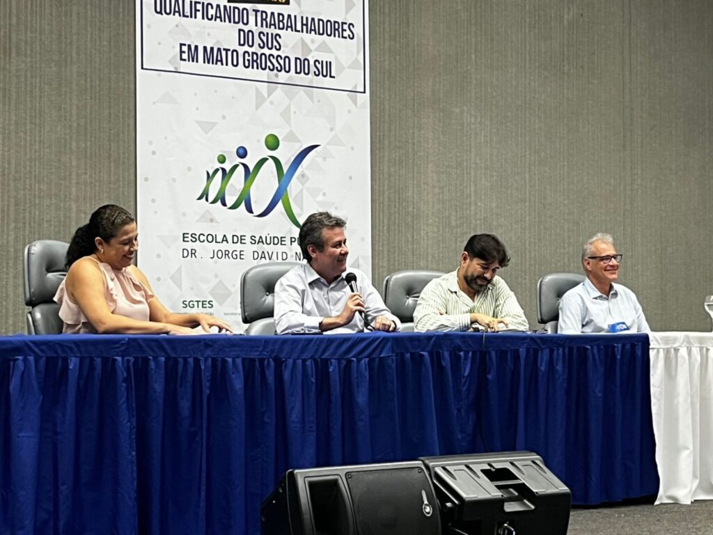 Governo de MS debate impactos da expansão econômica na saúde pública do Estado Governo de MS debate impactos da expansão econômica na saúde pública do Estado