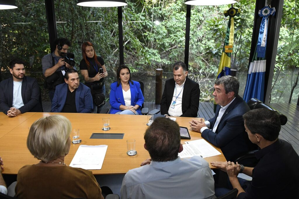 Novas moradias: parceria vai viabilizar a casa própria para 341 famílias de Campo Grande e Corumbá Novas moradias: parceria vai viabilizar a casa própria para 341 famílias de Campo Grande e Corumbá