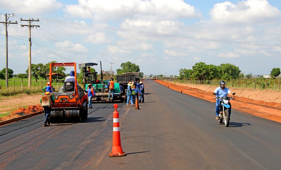 Obras de duplicação da via de acesso ao Balneário estão avançadas Obras de duplicação da via de acesso ao Balneário estão avançadas