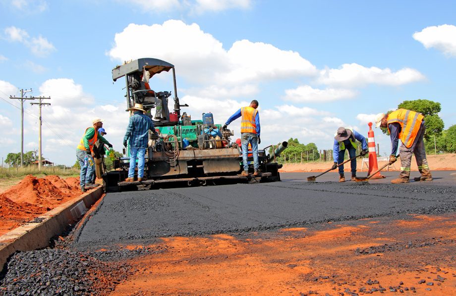 Obras de duplicação da via de acesso ao Balneário estão avançadas Obras de duplicação da via de acesso ao Balneário estão avançadas