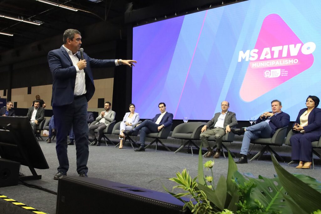 Governo de MS apresenta aos prefeitos eleitos as prioridades e projetos de cada secretaria Governo de MS apresenta aos prefeitos eleitos as prioridades e projetos de cada secretaria