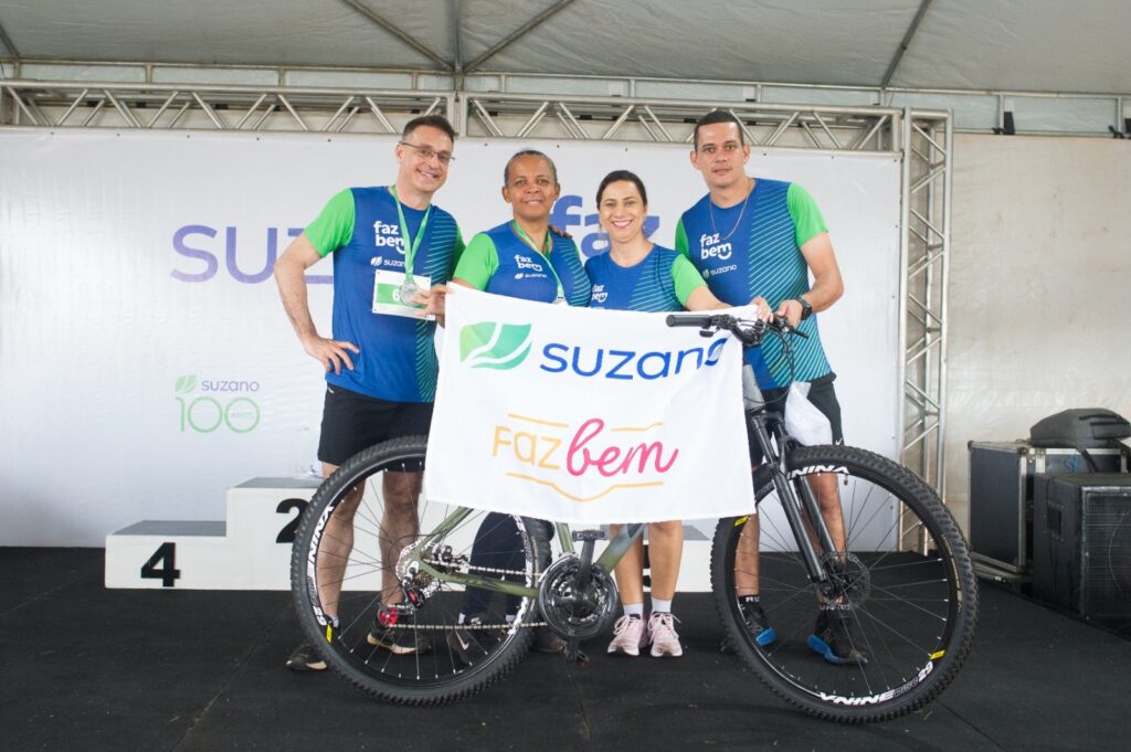Corrida e Caminhada Suzano Faz Bem reúne 330 participantes e arrecada mais de 1,7 mil quilos de alimentos Corrida e Caminhada Suzano Faz Bem reúne 330 participantes e arrecada mais de 1,7 mil quilos de alimentos