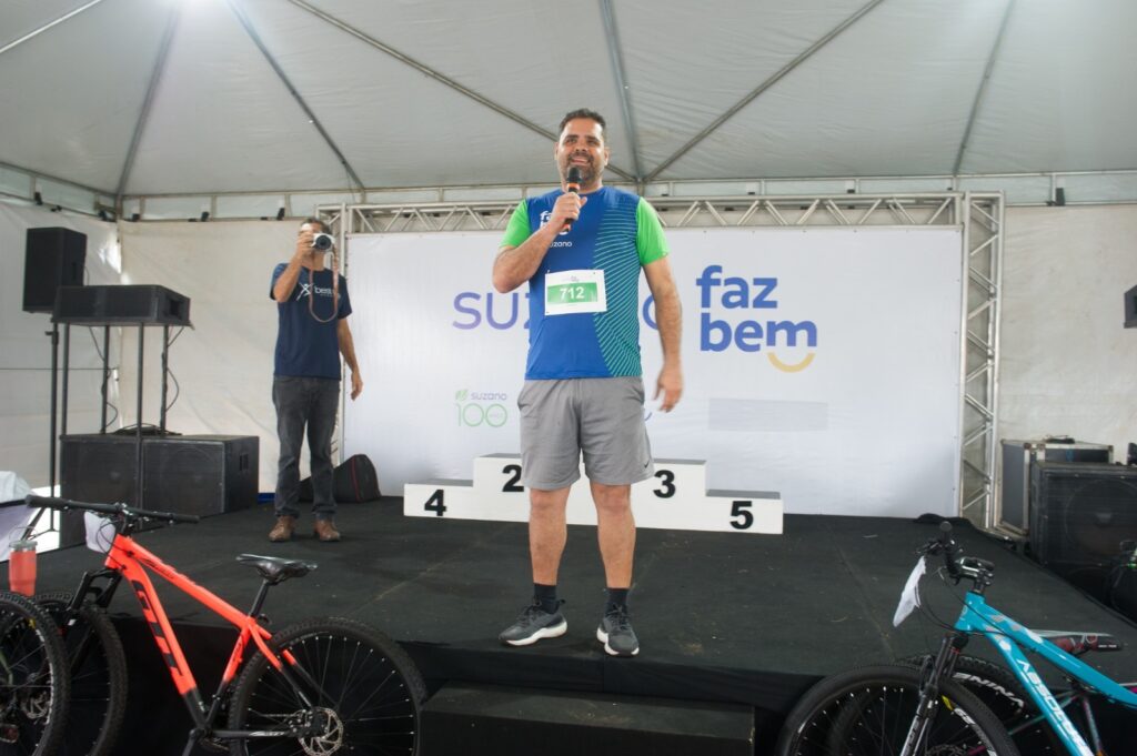Corrida e Caminhada Suzano Faz Bem reúne 330 participantes e arrecada mais de 1,7 mil quilos de alimentos Corrida e Caminhada Suzano Faz Bem reúne 330 participantes e arrecada mais de 1,7 mil quilos de alimentos
