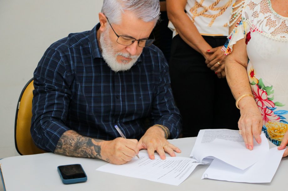 CMDCA realiza posse dos novos membros para o Biênio 2024/2026 CMDCA realiza posse dos novos membros para o Biênio 2024/2026