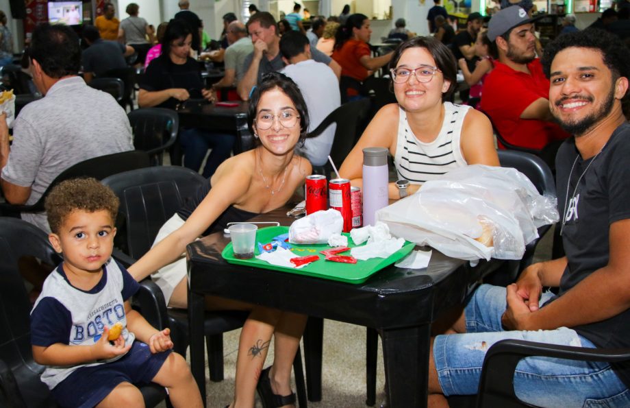 GALERIA DE FOTOS – Confira como foi o encerramento do 2º Festival de Comidas de Feira