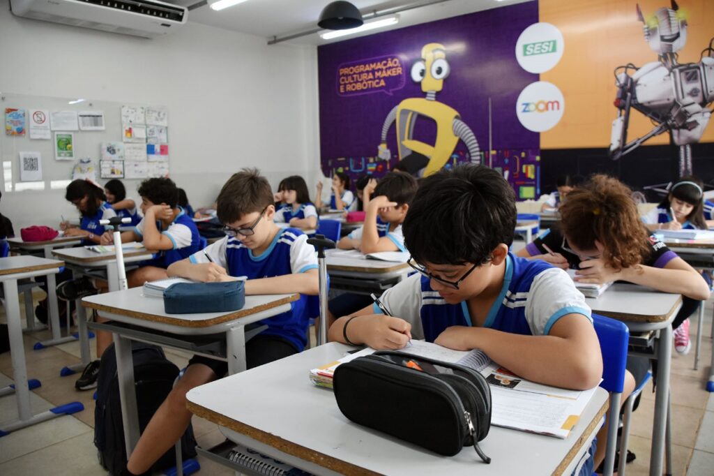 INFORME TRÊS LAGOAS:Escola Sesi Três Lagoas prepara para o futuro com aulas de robótica, inglês estendido e liderança empreendedora INFORME TRÊS LAGOAS:Escola Sesi Três Lagoas prepara para o futuro com aulas de robótica, inglês estendido e liderança empreendedora