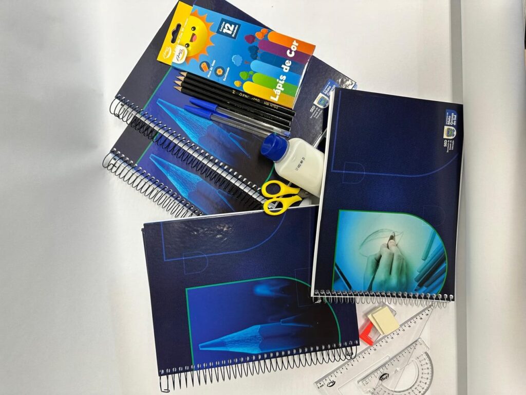 Governo do Estado antecipa entrega dos kits escolares para o ano letivo de 2025