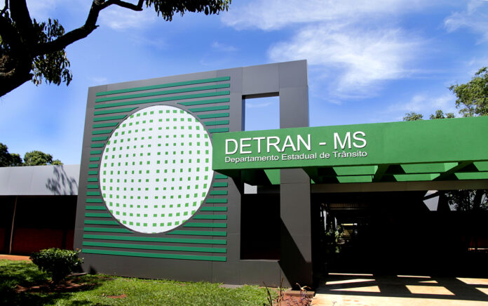 fachada-interna-detran-5-foto-rachid-waqued