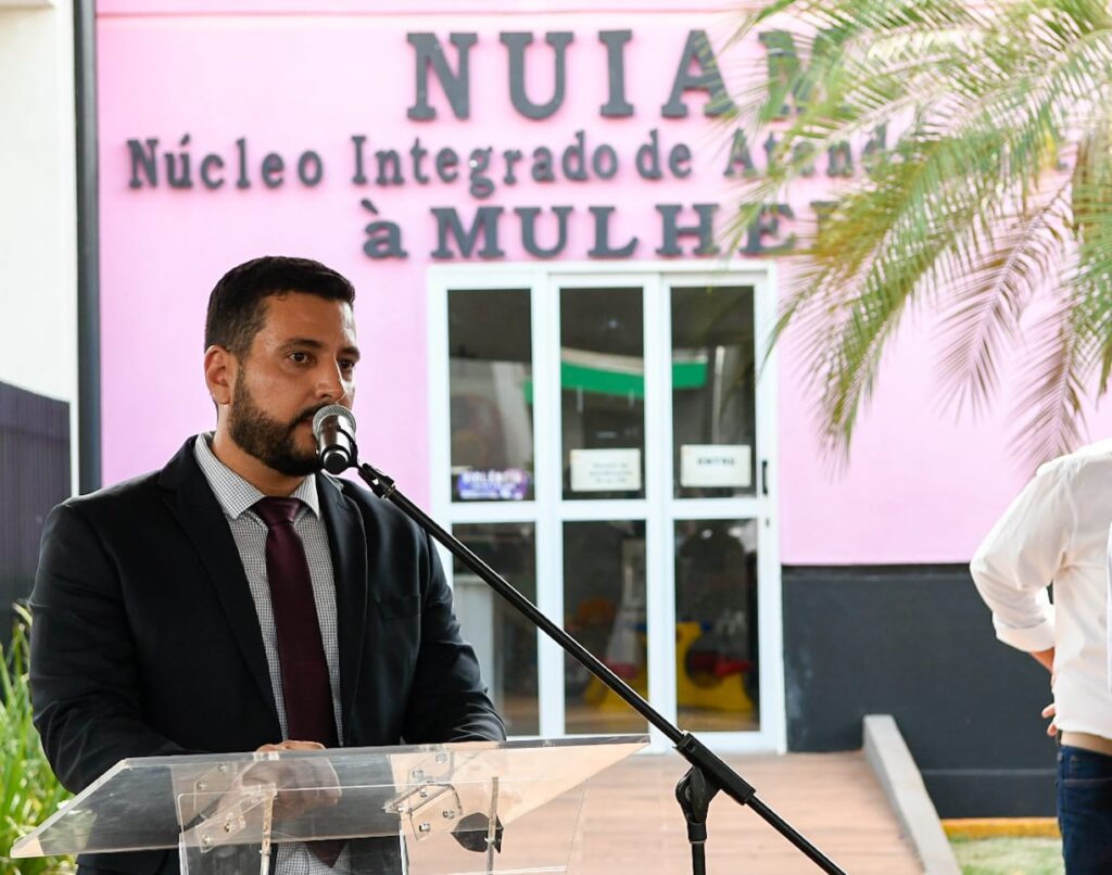 Governo reforça segurança e acolhimento com 1ª delegacia em Figueirão e núcleo especializado em Rio Brilhante Governo reforça segurança e acolhimento com 1ª delegacia em Figueirão e núcleo especializado em Rio Brilhante