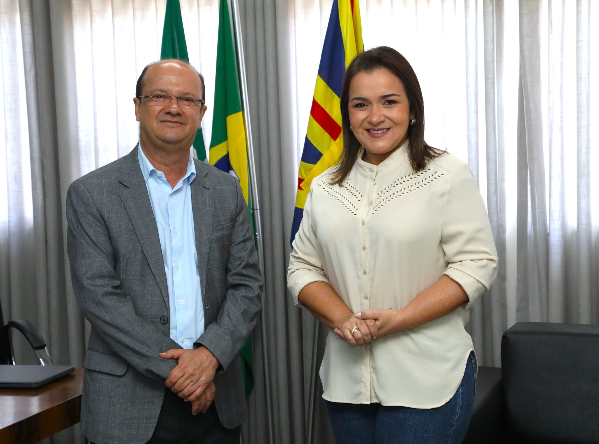 Governador em exercício reforça parcerias em agenda municipalista e harmonia entre poderes Governador em exercício reforça parcerias em agenda municipalista e harmonia entre poderes