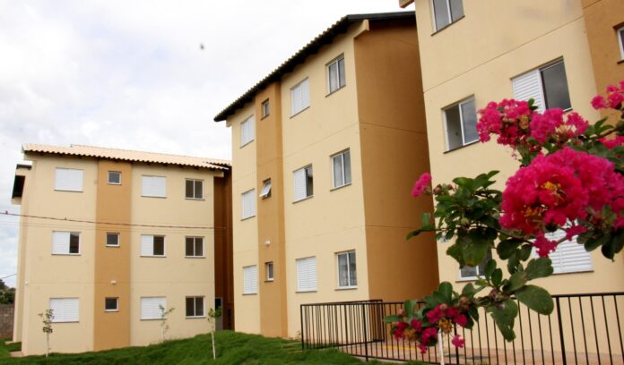 Entrega-72-aptos-residencial-Itaara-bairro-Centenario-Foto-Chico-Ribeiro-Seilog-4