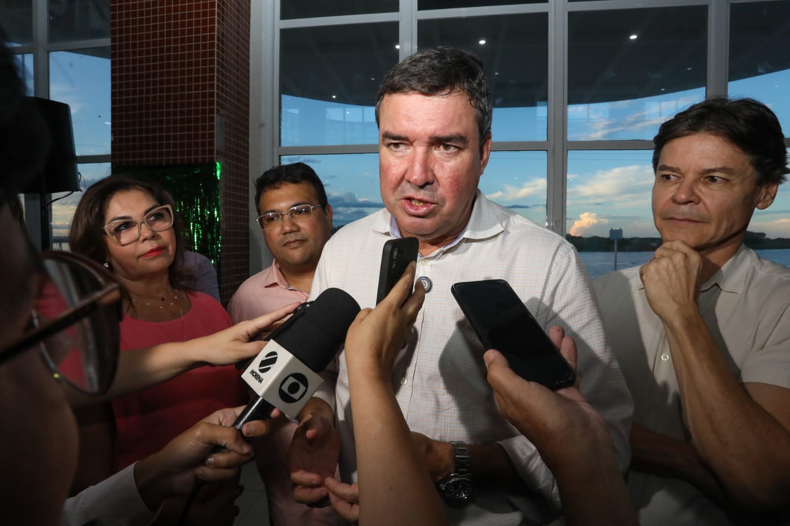Investimentos de R$ 76 milhões do Governo do MS ampliam estrutura e desenvolvimento da região do Pantanal Investimentos de R$ 76 milhões do Governo do MS ampliam estrutura e desenvolvimento da região do Pantanal