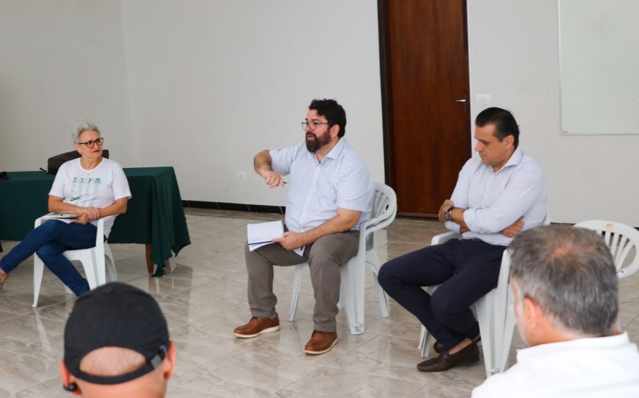 Prefeitura se reúne com SSPM e servidores municipais para dialogar sobre melhorias e jornada de trabalho