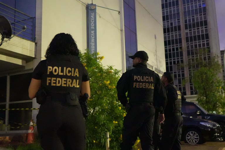PF e CGU investigam descontos irregulares em benefícios do INSS PF e CGU investigam descontos irregulares em benefícios do INSS
