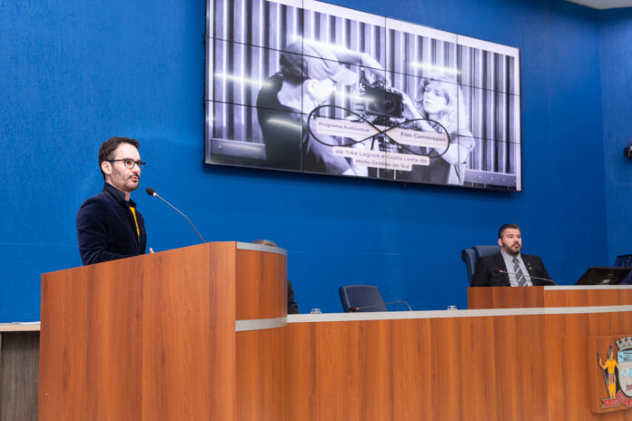 AP-audiovisual_09-04_028