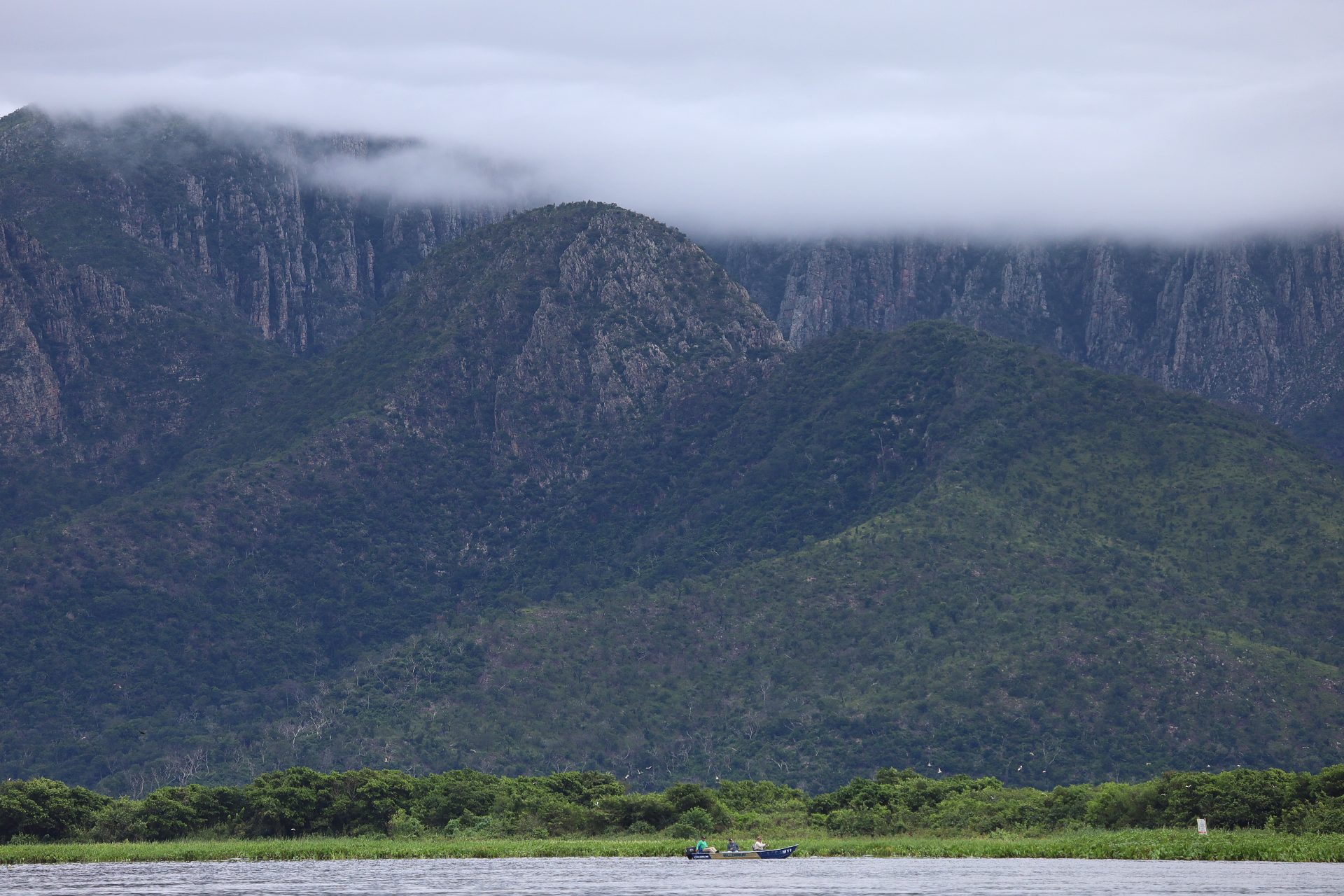 Com bases avançadas em várias áreas do Pantanal, Governo de MS prepara combate aos incêndios e apoia comunidades Com bases avançadas em várias áreas do Pantanal, Governo de MS prepara combate aos incêndios e apoia comunidades