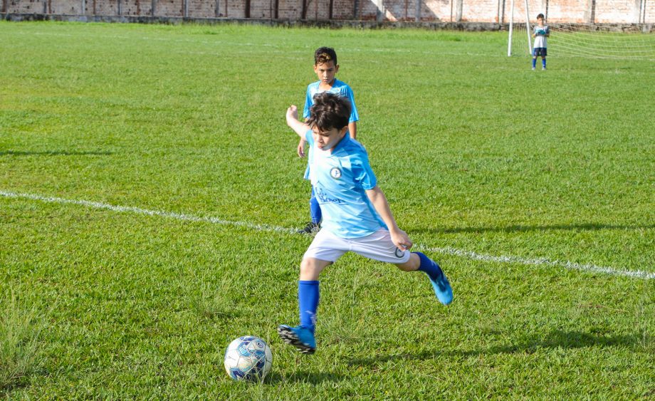 Campeonato Municipal de Futebol de Base 2025 começa com muita emoção e gols