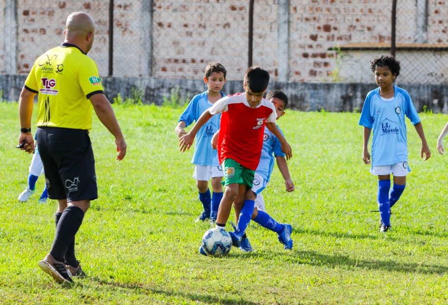 Campeonato Municipal de Futebol de Base 2025 começa com muita emoção e gols