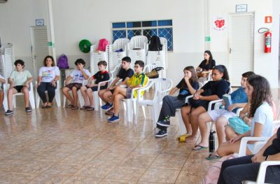 Prefeitura leva oficina ambiental à catequese da Paróquia Nossa Senhora Aparecida