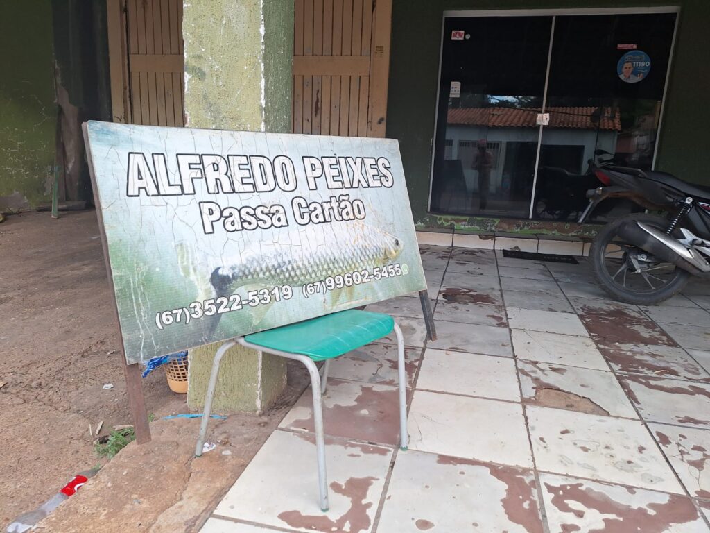 Tradição, fé e peixe fresco: Três Lagoas vive a Semana Santa com movimento nas peixarias Tradição, fé e peixe fresco: Três Lagoas vive a Semana Santa com movimento nas peixarias