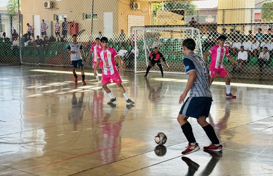 Começam as disputas do vôlei e futsal dos Jogos Escolares da Juventude de Mato Grosso do Sul Começam as disputas do vôlei e futsal dos Jogos Escolares da Juventude de Mato Grosso do Sul