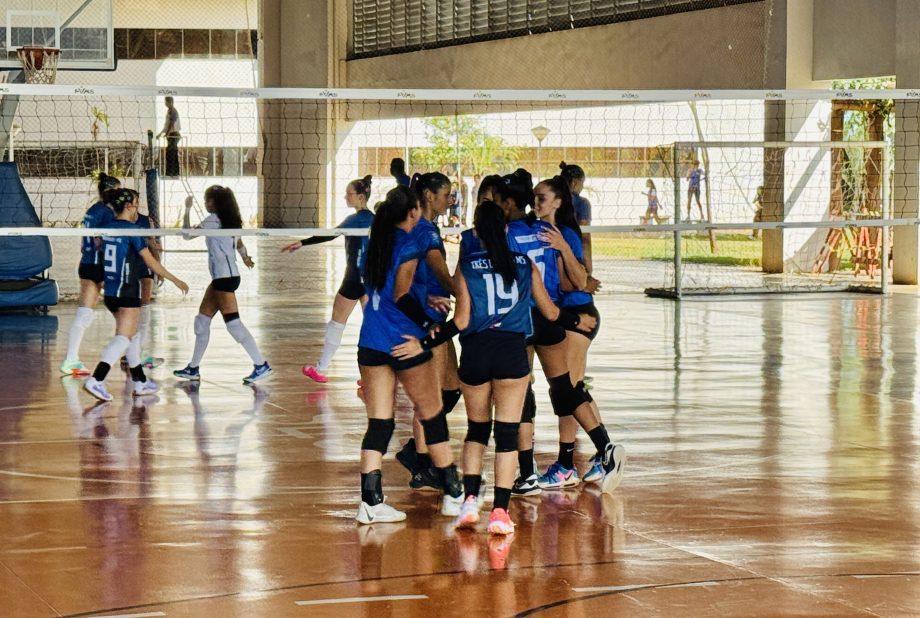 Começam as disputas do vôlei e futsal dos Jogos Escolares da Juventude de Mato Grosso do Sul Começam as disputas do vôlei e futsal dos Jogos Escolares da Juventude de Mato Grosso do Sul