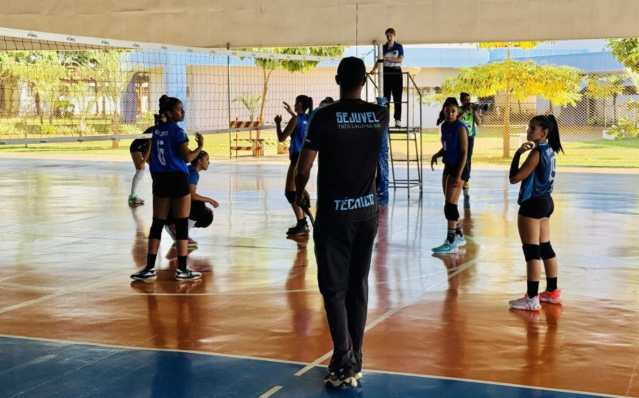 Começam as disputas do vôlei e futsal dos Jogos Escolares da Juventude de Mato Grosso do Sul Começam as disputas do vôlei e futsal dos Jogos Escolares da Juventude de Mato Grosso do Sul