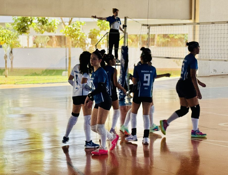 Começam as disputas do vôlei e futsal dos Jogos Escolares da Juventude de Mato Grosso do Sul Começam as disputas do vôlei e futsal dos Jogos Escolares da Juventude de Mato Grosso do Sul