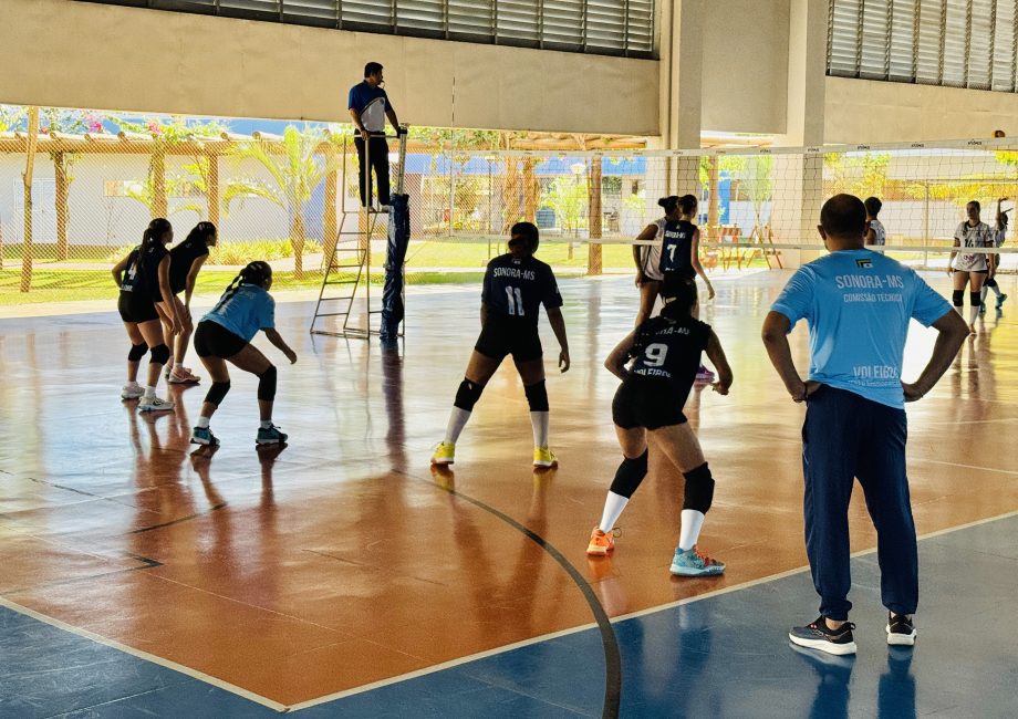 Começam as disputas do vôlei e futsal dos Jogos Escolares da Juventude de Mato Grosso do Sul Começam as disputas do vôlei e futsal dos Jogos Escolares da Juventude de Mato Grosso do Sul