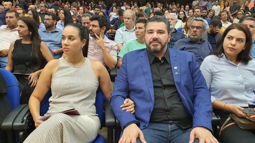 Prefeito Cassiano Maia divulga balanço dos primeiros 120 dias de gestão a frente da Prefeitura de Três Lagoas Prefeito Cassiano Maia divulga balanço dos primeiros 120 dias de gestão a frente da Prefeitura de Três Lagoas