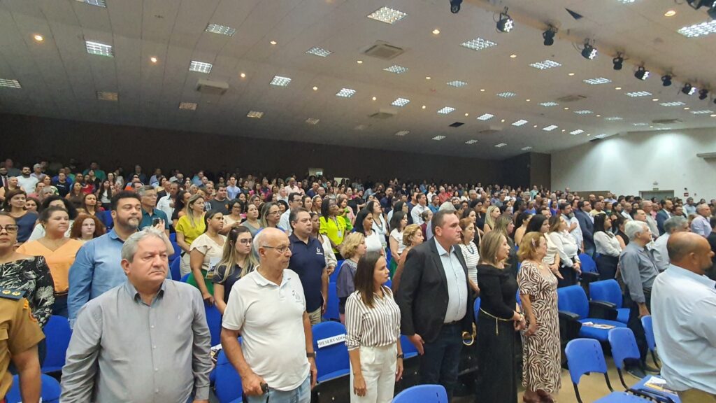 Prefeito Cassiano Maia divulga balanço dos primeiros 120 dias de gestão a frente da Prefeitura de Três Lagoas Prefeito Cassiano Maia divulga balanço dos primeiros 120 dias de gestão a frente da Prefeitura de Três Lagoas