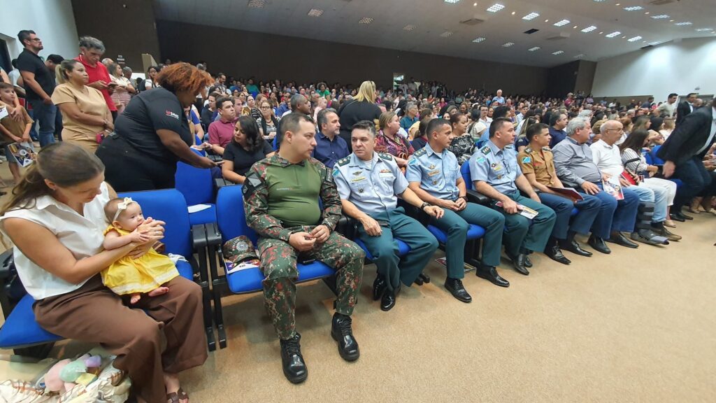 Prefeito Cassiano Maia divulga balanço dos primeiros 120 dias de gestão a frente da Prefeitura de Três Lagoas Prefeito Cassiano Maia divulga balanço dos primeiros 120 dias de gestão a frente da Prefeitura de Três Lagoas