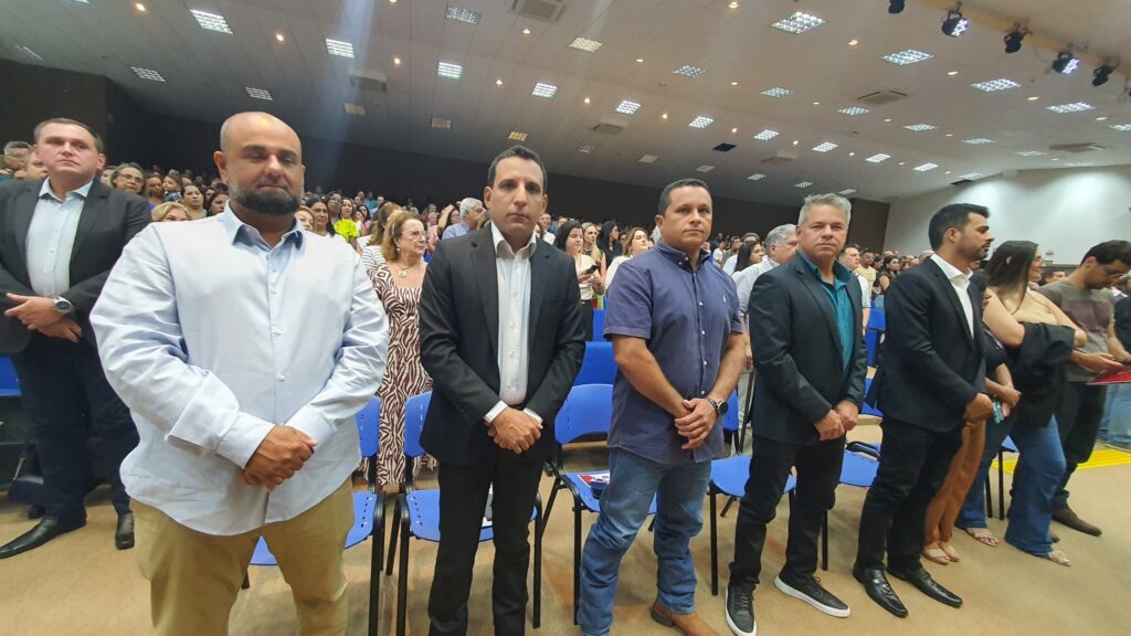 Prefeito Cassiano Maia divulga balanço dos primeiros 120 dias de gestão a frente da Prefeitura de Três Lagoas Prefeito Cassiano Maia divulga balanço dos primeiros 120 dias de gestão a frente da Prefeitura de Três Lagoas