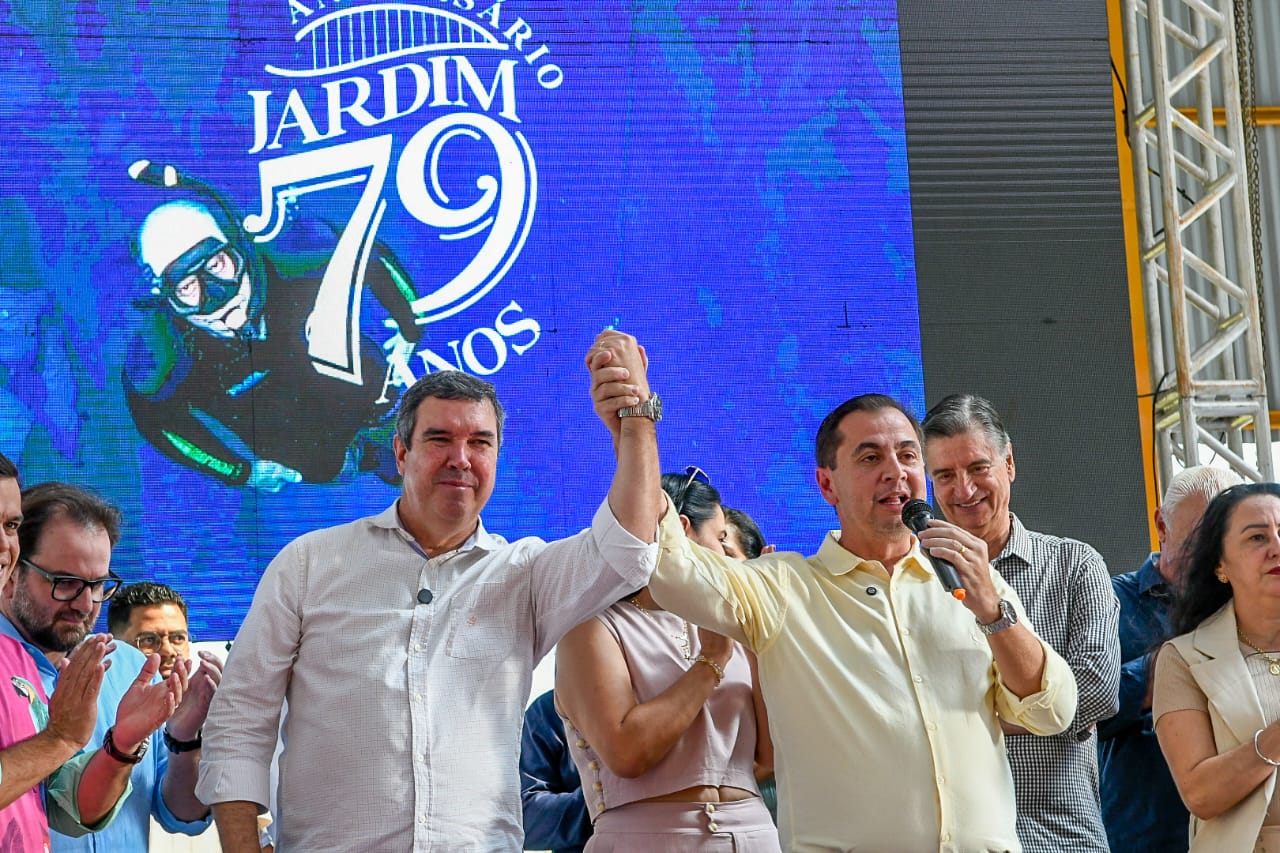 Na comemoração dos 79 anos de Jardim, Governo de MS reforça parceria e faz entregas para educação Na comemoração dos 79 anos de Jardim, Governo de MS reforça parceria e faz entregas para educação