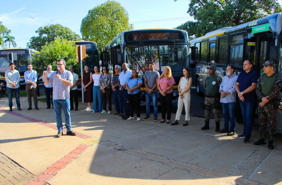Ônibus com Wi-Fi e ar-condicionado já circulam em Três Lagoas; uso será gratuito até 10 de maio Ônibus com Wi-Fi e ar-condicionado já circulam em Três Lagoas; uso será gratuito até 10 de maio