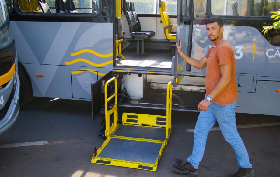 Ônibus com Wi-Fi e ar-condicionado já circulam em Três Lagoas; uso será gratuito até 10 de maio Ônibus com Wi-Fi e ar-condicionado já circulam em Três Lagoas; uso será gratuito até 10 de maio