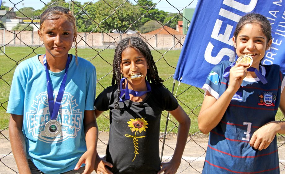 Escola Dom Aquino e Colégio Sesi dominam o atletismo nos Jogos Escolares Três-lagoenses 2025 Escola Dom Aquino e Colégio Sesi dominam o atletismo nos Jogos Escolares Três-lagoenses 2025