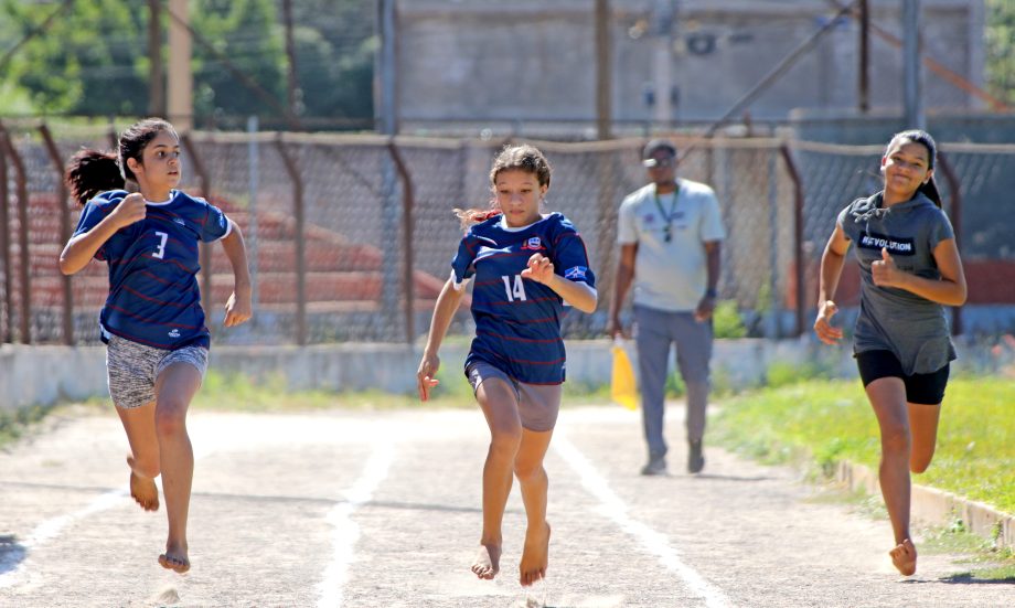 Escola Dom Aquino e Colégio Sesi dominam o atletismo nos Jogos Escolares Três-lagoenses 2025 Escola Dom Aquino e Colégio Sesi dominam o atletismo nos Jogos Escolares Três-lagoenses 2025
